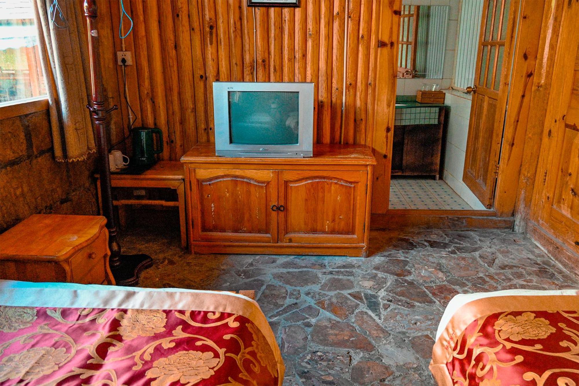Tiger Leaping Gorge Sean'S Spring Guesthouse Shangri-La Quarto foto